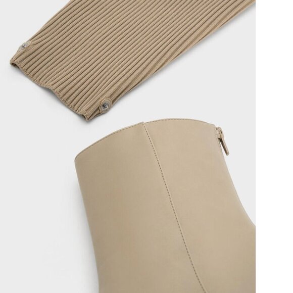 Charles & Keith Evie Knitted-Sock Ankle Boots Taupe Beige Size 8 - Picture 5 of 15